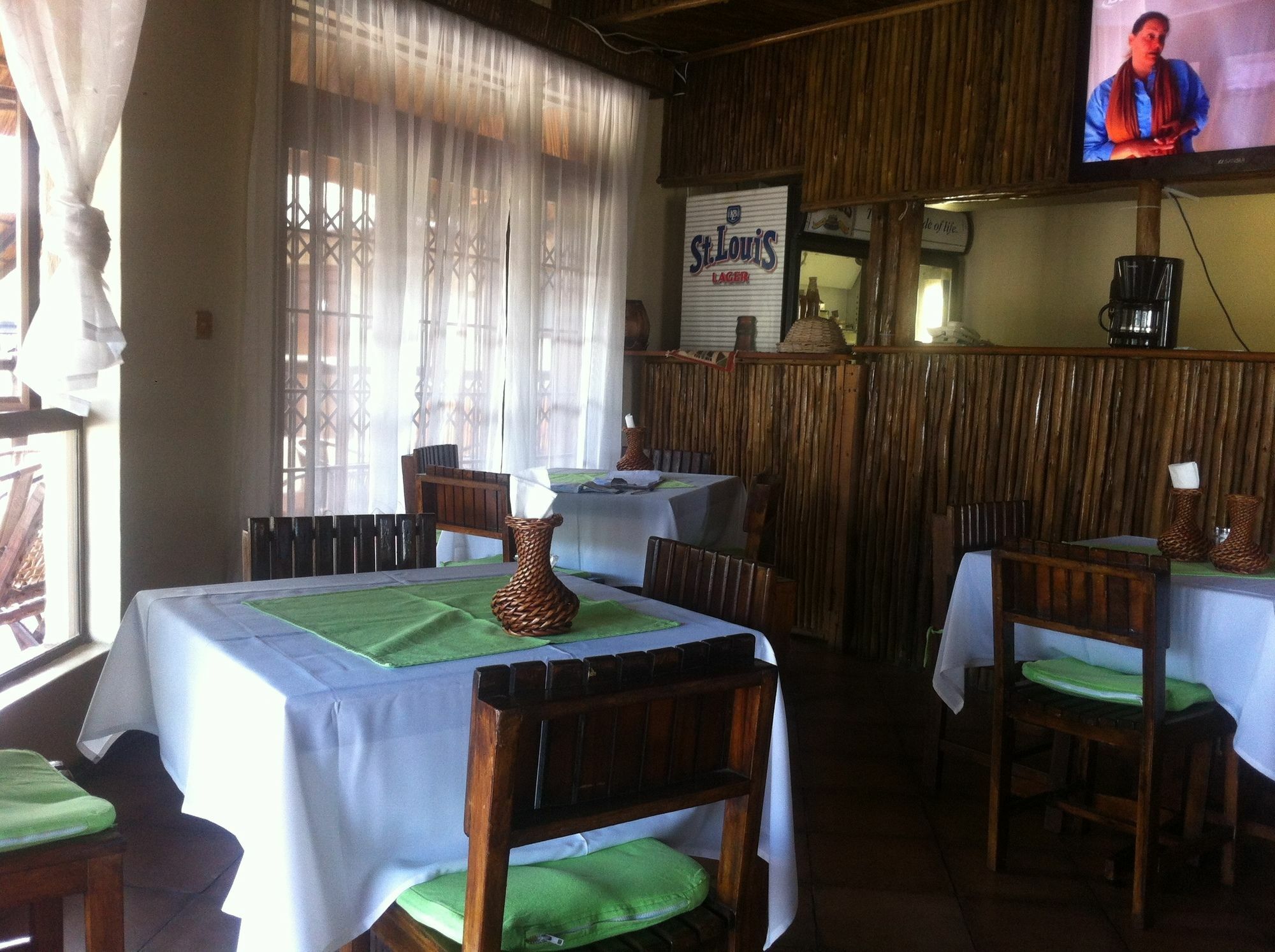 African Home Hotel ハボローネ エクステリア 写真